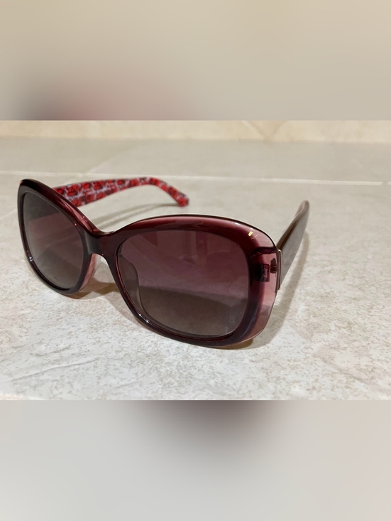 kate spade Accessories - Kate Spade Polarized Sunglasses Red Floral Arm